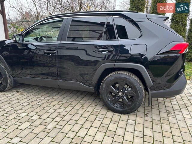 Чорний Тойота РАВ 4, об'ємом двигуна 1.99 л та пробігом 29 тис. км за 37400 $, фото 11 на Automoto.ua