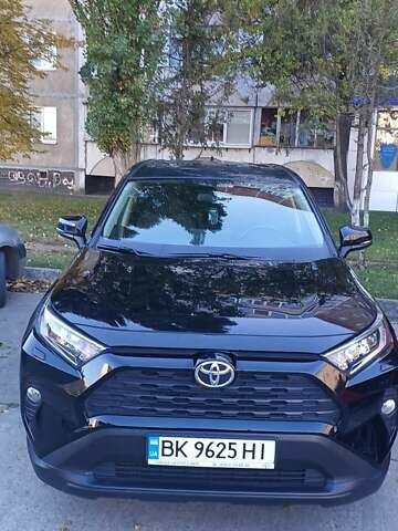 Чорний Тойота РАВ 4, об'ємом двигуна 1.99 л та пробігом 43 тис. км за 24800 $, фото 2 на Automoto.ua