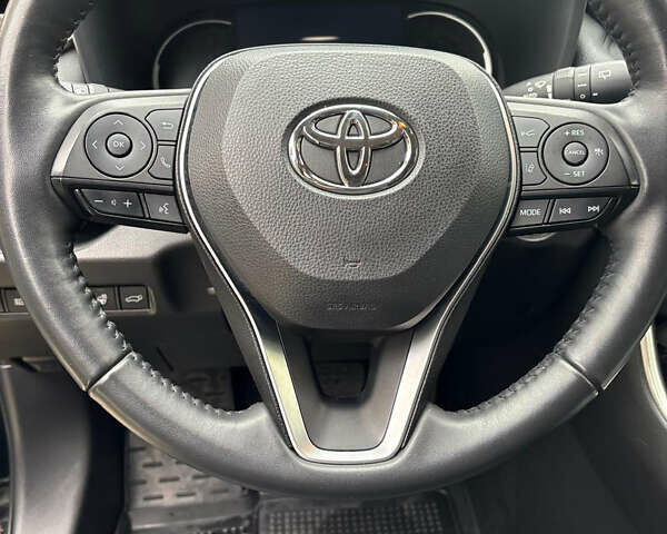 Чорний Тойота РАВ 4, об'ємом двигуна 1.99 л та пробігом 29 тис. км за 37400 $, фото 66 на Automoto.ua