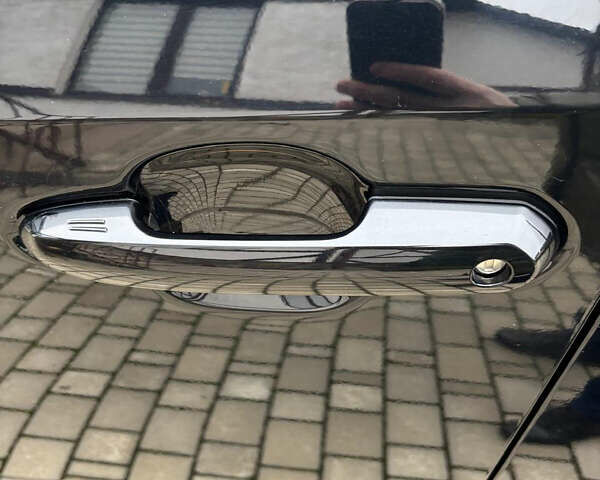 Чорний Тойота РАВ 4, об'ємом двигуна 1.99 л та пробігом 29 тис. км за 37400 $, фото 25 на Automoto.ua