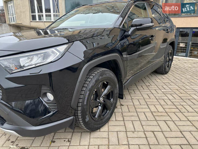 Чорний Тойота РАВ 4, об'ємом двигуна 1.99 л та пробігом 29 тис. км за 37400 $, фото 1 на Automoto.ua