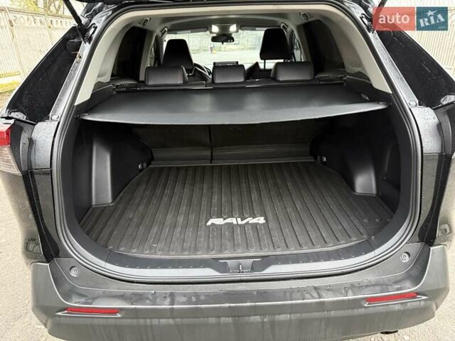 Черный Тойота РАВ 4, объемом двигателя 2.49 л и пробегом 32 тыс. км за 30900 $, фото 12 на Automoto.ua