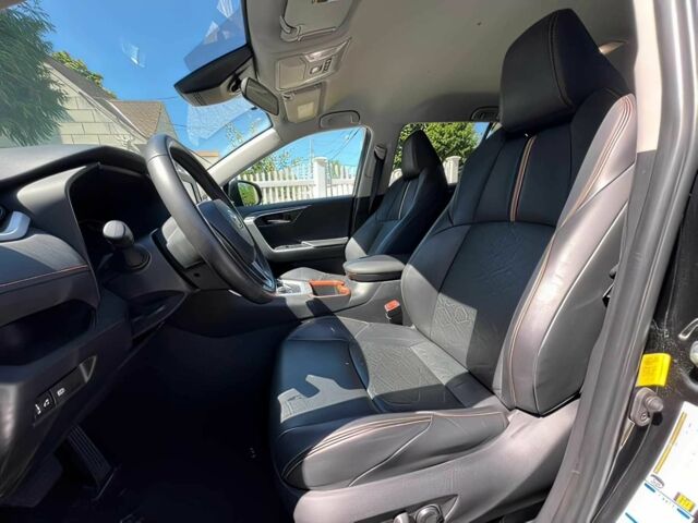 Чорний Тойота РАВ 4, об'ємом двигуна 2.5 л та пробігом 28 тис. км за 12000 $, фото 8 на Automoto.ua