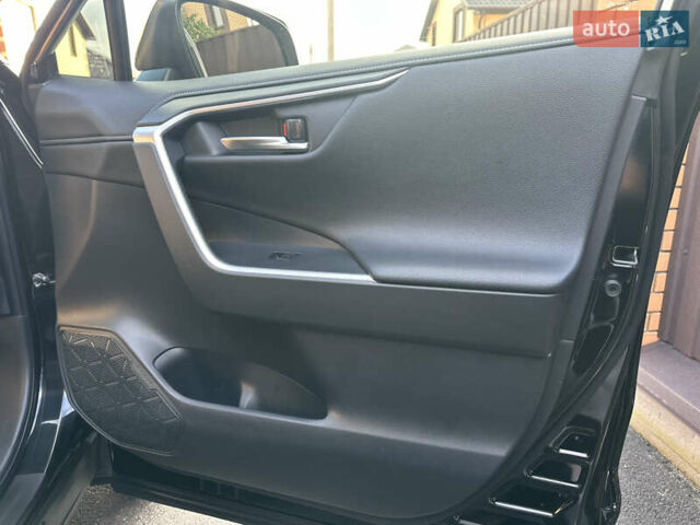 Черный Тойота РАВ 4, объемом двигателя 2.49 л и пробегом 67 тыс. км за 35950 $, фото 98 на Automoto.ua