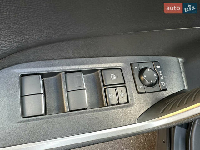 Черный Тойота РАВ 4, объемом двигателя 2.49 л и пробегом 67 тыс. км за 35950 $, фото 73 на Automoto.ua