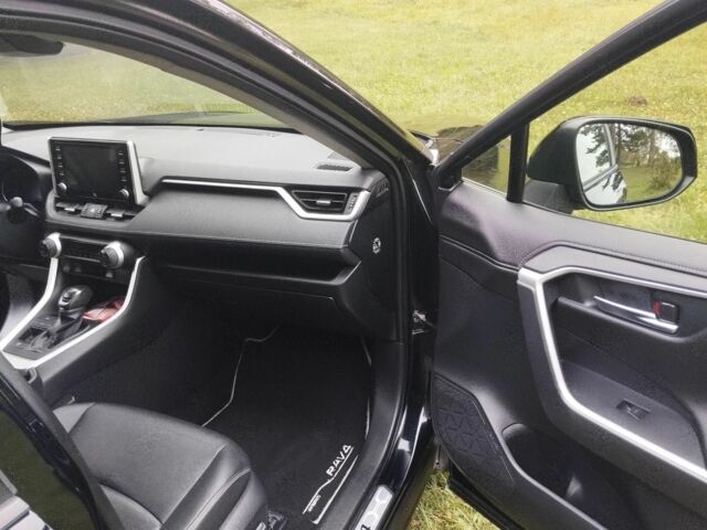 Черный Тойота РАВ 4, объемом двигателя 2.5 л и пробегом 64 тыс. км за 18400 $, фото 16 на Automoto.ua