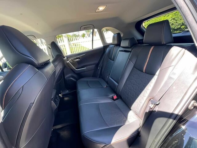 Черный Тойота РАВ 4, объемом двигателя 2.5 л и пробегом 14 тыс. км за 12100 $, фото 14 на Automoto.ua