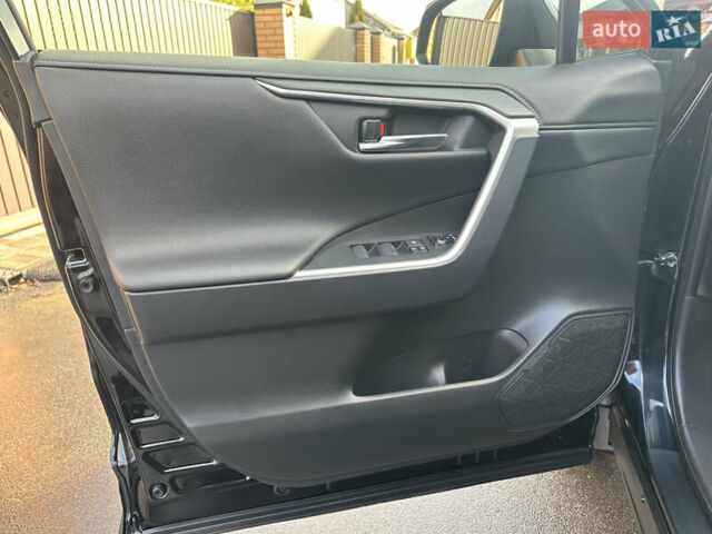 Черный Тойота РАВ 4, объемом двигателя 2.49 л и пробегом 67 тыс. км за 35950 $, фото 71 на Automoto.ua