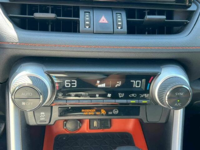 Черный Тойота РАВ 4, объемом двигателя 2.5 л и пробегом 12 тыс. км за 15000 $, фото 12 на Automoto.ua