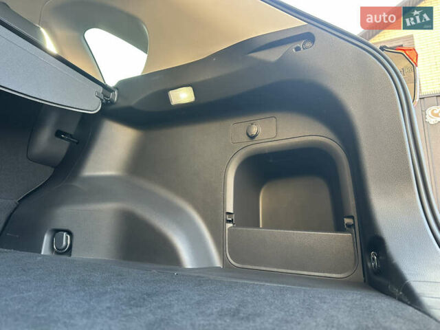 Черный Тойота РАВ 4, объемом двигателя 2.49 л и пробегом 67 тыс. км за 35950 $, фото 115 на Automoto.ua