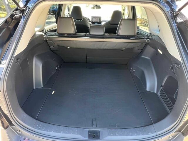 Чорний Тойота РАВ 4, об'ємом двигуна 2.5 л та пробігом 28 тис. км за 12000 $, фото 15 на Automoto.ua