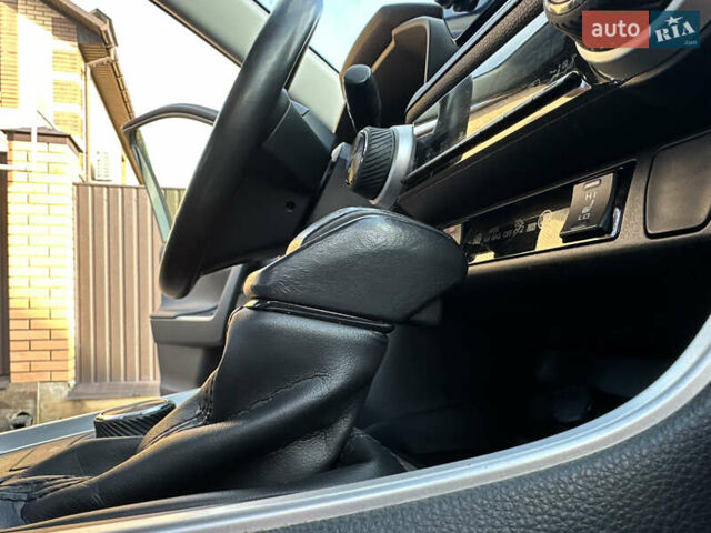 Черный Тойота РАВ 4, объемом двигателя 2.49 л и пробегом 67 тыс. км за 35950 $, фото 101 на Automoto.ua