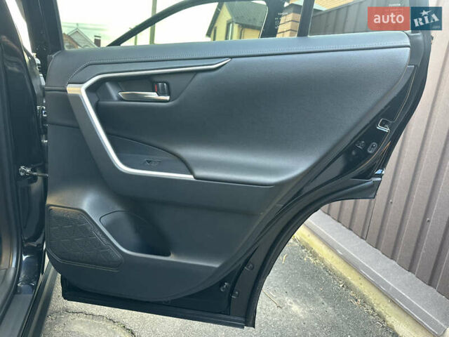 Черный Тойота РАВ 4, объемом двигателя 2.49 л и пробегом 67 тыс. км за 35950 $, фото 106 на Automoto.ua