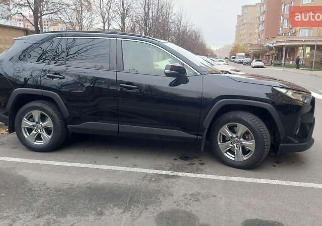 Чорний Тойота РАВ 4, об'ємом двигуна 1.99 л та пробігом 46 тис. км за 32000 $, фото 2 на Automoto.ua