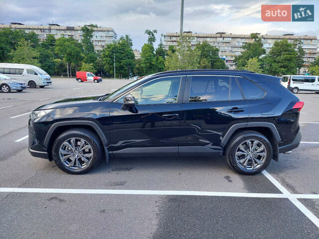 Черный Тойота РАВ 4, объемом двигателя 1.99 л и пробегом 47 тыс. км за 36900 $, фото 1 на Automoto.ua