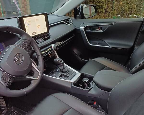 Черный Тойота РАВ 4, объемом двигателя 1.99 л и пробегом 18 тыс. км за 34000 $, фото 9 на Automoto.ua