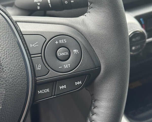 Чорний Тойота РАВ 4, об'ємом двигуна 2.49 л та пробігом 18 тис. км за 44000 $, фото 9 на Automoto.ua