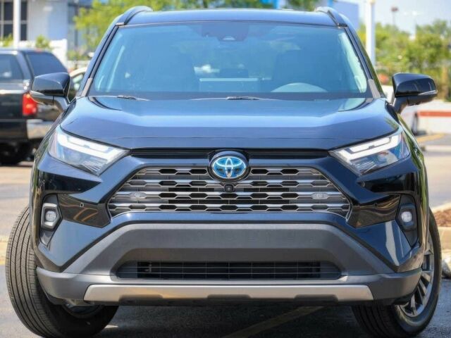 Тойота РАВ 4 2023 в Киеве на Automoto.ua Черный Тойота РАВ 4, объемом двигателя 2.5 л и пробегом 13 тыс. км за 16800 $, фото 1 на Automoto.ua