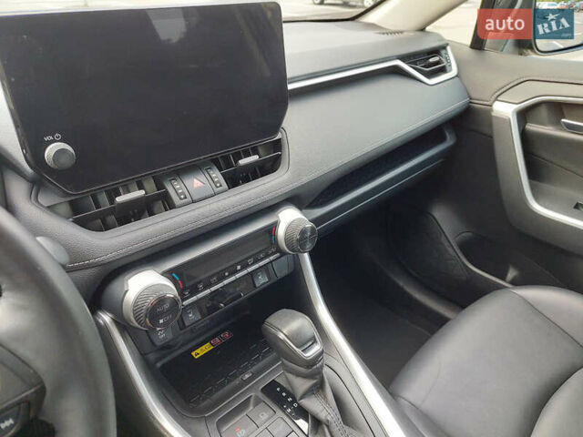 Черный Тойота РАВ 4, объемом двигателя 1.99 л и пробегом 47 тыс. км за 36900 $, фото 9 на Automoto.ua