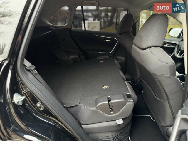 Черный Тойота РАВ 4, объемом двигателя 2.49 л и пробегом 30 тыс. км за 38200 $, фото 47 на Automoto.ua