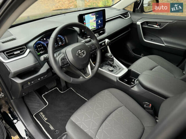 Черный Тойота РАВ 4, объемом двигателя 2.49 л и пробегом 30 тыс. км за 38200 $, фото 28 на Automoto.ua