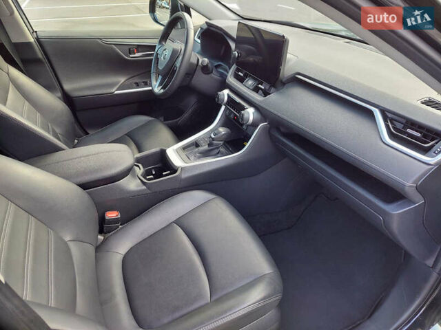 Черный Тойота РАВ 4, объемом двигателя 1.99 л и пробегом 47 тыс. км за 36900 $, фото 7 на Automoto.ua