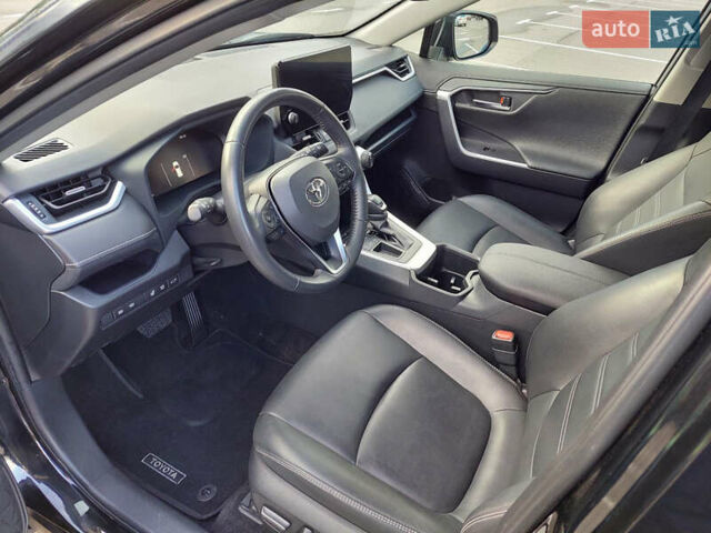 Черный Тойота РАВ 4, объемом двигателя 1.99 л и пробегом 47 тыс. км за 36900 $, фото 6 на Automoto.ua