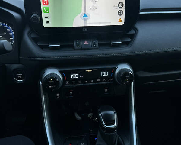 Чорний Тойота РАВ 4, об'ємом двигуна 2.49 л та пробігом 42 тис. км за 43999 $, фото 14 на Automoto.ua