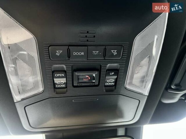 Черный Тойота РАВ 4, объемом двигателя 2.5 л и пробегом 2 тыс. км за 47500 $, фото 20 на Automoto.ua