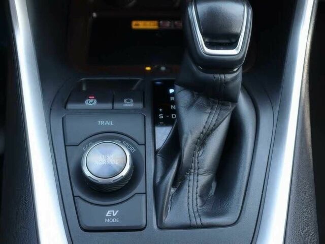 Чорний Тойота РАВ 4, об'ємом двигуна 2.5 л та пробігом 30 тис. км за 17000 $, фото 9 на Automoto.ua