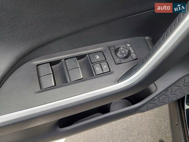 Черный Тойота РАВ 4, объемом двигателя 1.99 л и пробегом 47 тыс. км за 36900 $, фото 20 на Automoto.ua