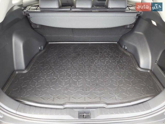 Черный Тойота РАВ 4, объемом двигателя 1.99 л и пробегом 47 тыс. км за 36900 $, фото 11 на Automoto.ua