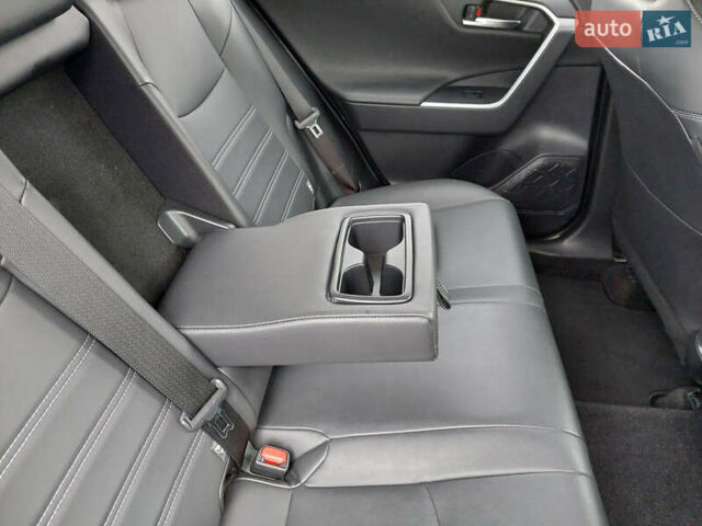 Черный Тойота РАВ 4, объемом двигателя 1.99 л и пробегом 47 тыс. км за 36900 $, фото 12 на Automoto.ua