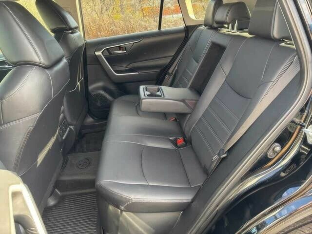 Черный Тойота РАВ 4, объемом двигателя 2.5 л и пробегом 16 тыс. км за 10400 $, фото 9 на Automoto.ua