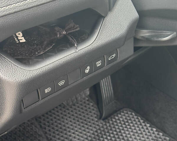 Чорний Тойота РАВ 4, об'ємом двигуна 2.49 л та пробігом 18 тис. км за 44000 $, фото 11 на Automoto.ua