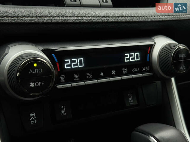 Черный Тойота РАВ 4, объемом двигателя 2.49 л и пробегом 30 тыс. км за 38200 $, фото 18 на Automoto.ua