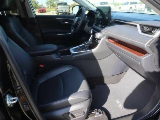 Чорний Тойота РАВ 4, об'ємом двигуна 2.5 л та пробігом 30 тис. км за 17000 $, фото 6 на Automoto.ua