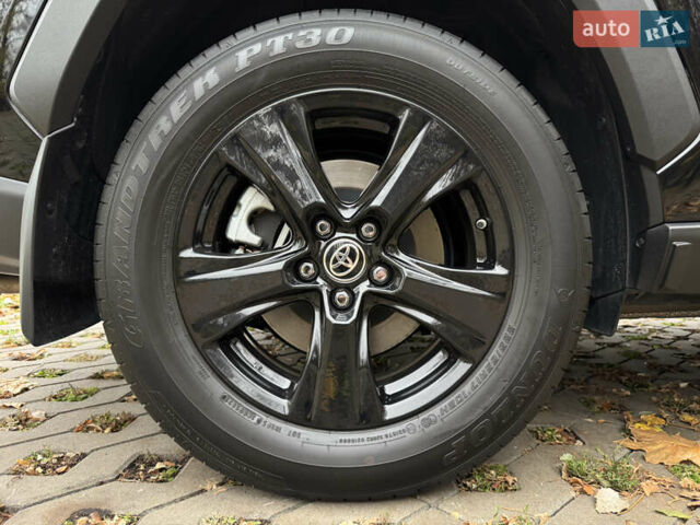 Черный Тойота РАВ 4, объемом двигателя 2.49 л и пробегом 30 тыс. км за 38200 $, фото 49 на Automoto.ua