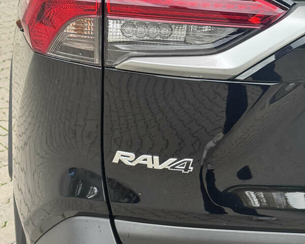Чорний Тойота РАВ 4, об'ємом двигуна 2.49 л та пробігом 18 тис. км за 44000 $, фото 16 на Automoto.ua
