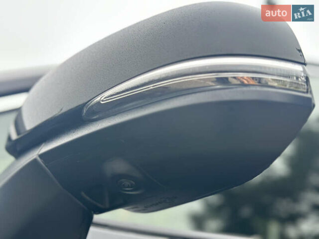 Черный Тойота РАВ 4, объемом двигателя 2.49 л и пробегом 20 тыс. км за 46750 $, фото 5 на Automoto.ua