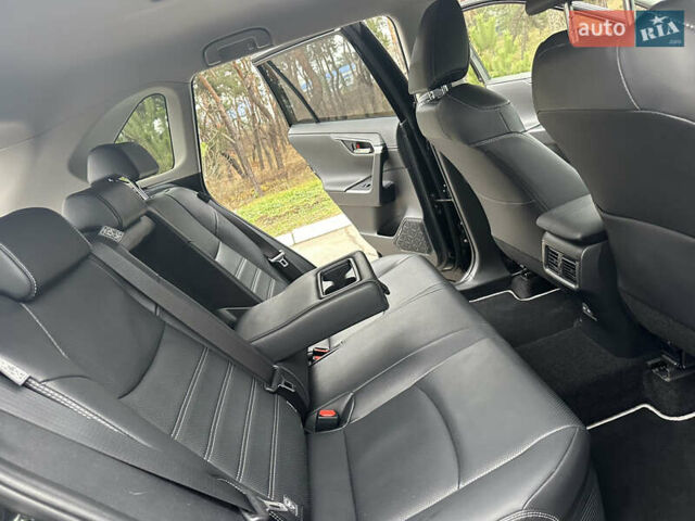 Черный Тойота РАВ 4, объемом двигателя 2.49 л и пробегом 20 тыс. км за 46750 $, фото 51 на Automoto.ua