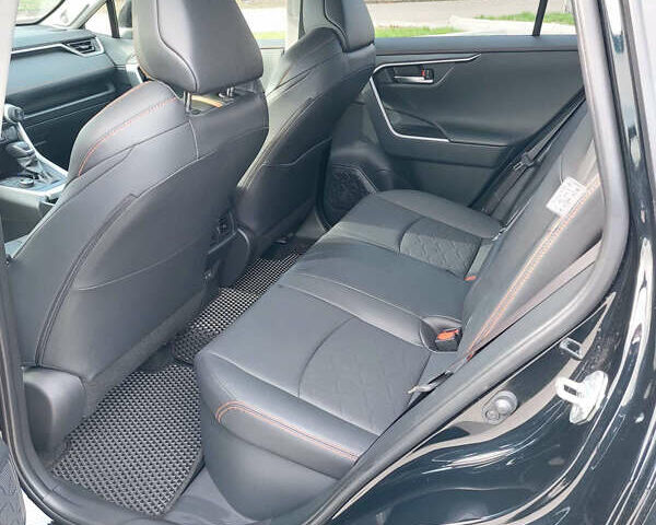 Черный Тойота РАВ 4, объемом двигателя 2.49 л и пробегом 6 тыс. км за 48500 $, фото 23 на Automoto.ua