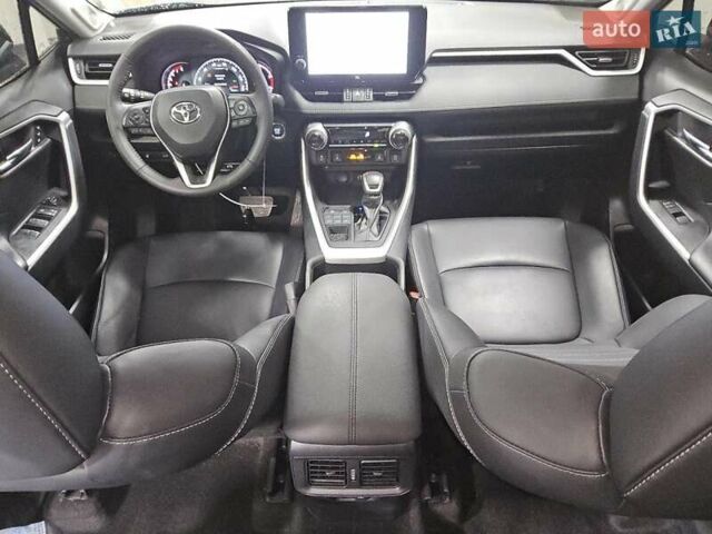 Чорний Тойота РАВ 4, об'ємом двигуна 2.49 л та пробігом 75 тис. км за 13500 $, фото 7 на Automoto.ua