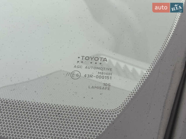 Чорний Тойота РАВ 4, об'ємом двигуна 2.49 л та пробігом 13 тис. км за 47500 $, фото 9 на Automoto.ua