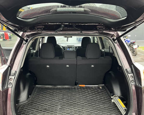 Фиолетовый Тойота РАВ 4, объемом двигателя 2.49 л и пробегом 105 тыс. км за 19800 $, фото 14 на Automoto.ua