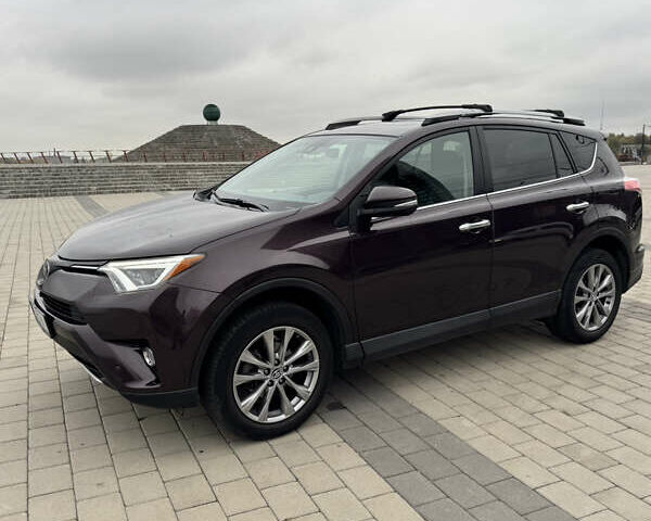 Тойота РАВ 4 2017 в Днепре (Днепропетровске) на Automoto.ua Фиолетовый Тойота РАВ 4, объемом двигателя 2.49 л и пробегом 119 тыс. км за 21500 $, фото 2 на Automoto.ua