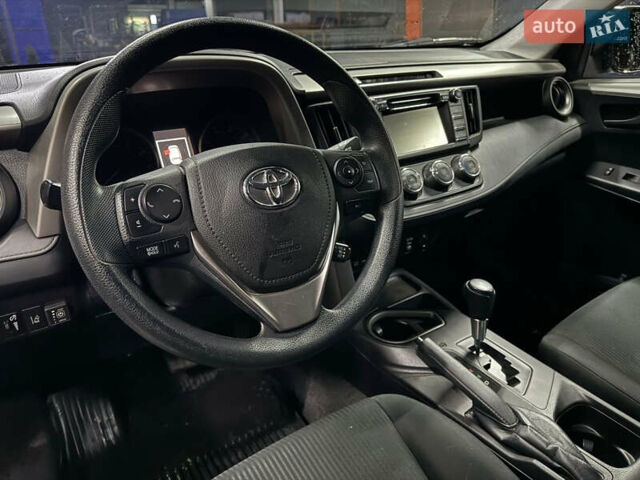 Фиолетовый Тойота РАВ 4, объемом двигателя 2.49 л и пробегом 79 тыс. км за 16800 $, фото 5 на Automoto.ua