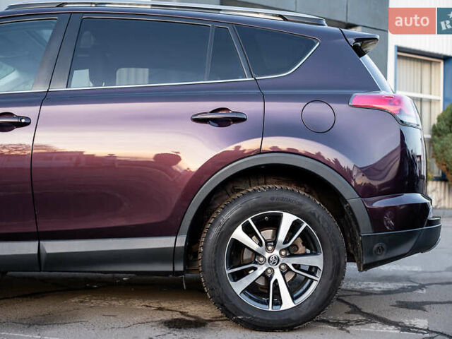 Фиолетовый Тойота РАВ 4, объемом двигателя 2.49 л и пробегом 159 тыс. км за 17500 $, фото 4 на Automoto.ua