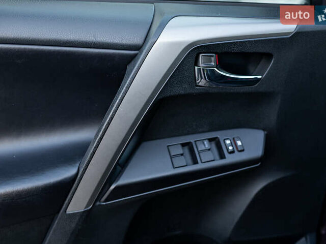 Фиолетовый Тойота РАВ 4, объемом двигателя 2.49 л и пробегом 159 тыс. км за 17500 $, фото 20 на Automoto.ua