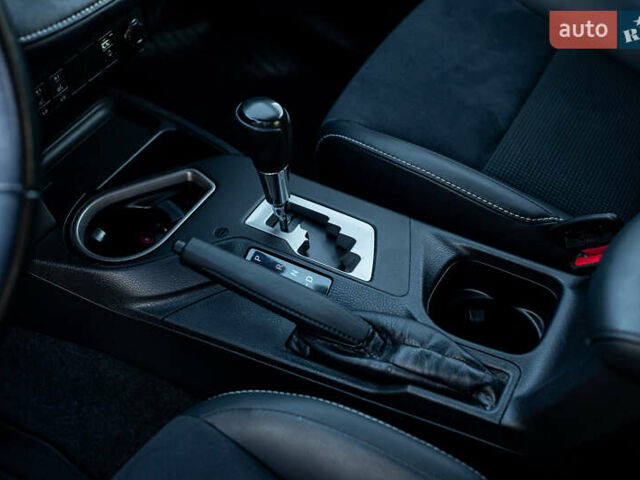 Фиолетовый Тойота РАВ 4, объемом двигателя 2.49 л и пробегом 159 тыс. км за 17500 $, фото 25 на Automoto.ua